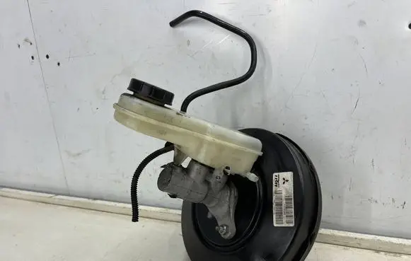 Mitsubishi Colt Brake booster P4625A245