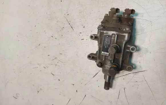 Saab 9-5 Fuel injection high pressure pump 8972289194 12G003758 09730000234