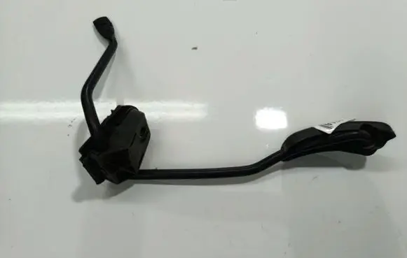 Renault Thalia I Clutch pedal 397502417893 397502-417893