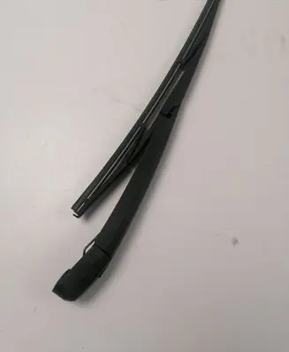 Hyundai Tucson TL Rear wiper blade arm
