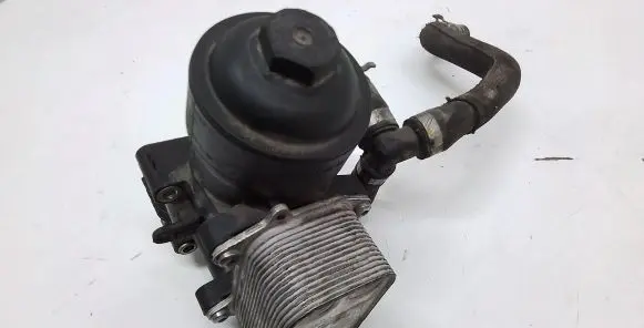 Volkswagen PASSAT B7 USA Oil filter mounting bracket 03L115389H 03L117021C