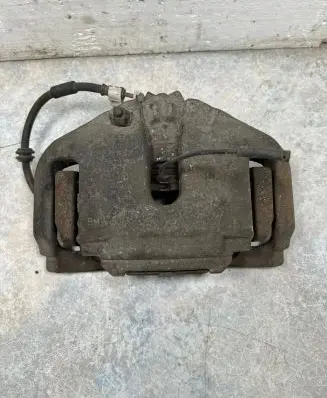 BMW 5 F10 F11 Front brake caliper 6786817 34116786817