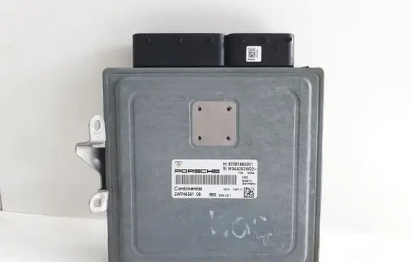 Porsche Panamera (970) Engine control unit/module 97061860201 5WP4656106