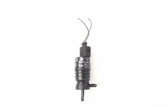 Mercedes-Benz S W221 Windscreen/windshield washer pump A2218690121