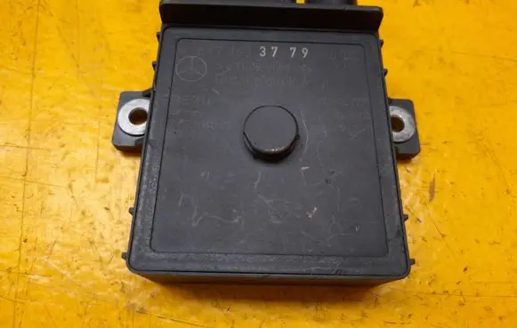 Mercedes-Benz E W212 Other relay A6421533779