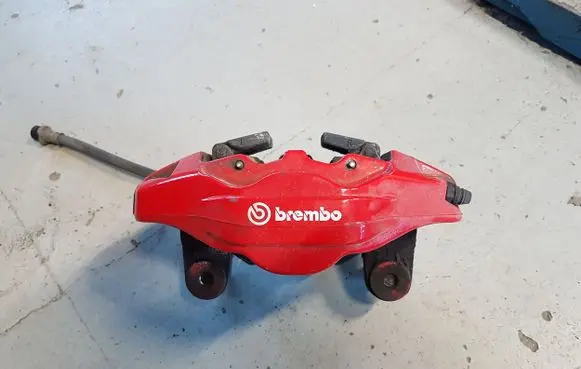 KIA Stinger Rear brake caliper 20C4440300