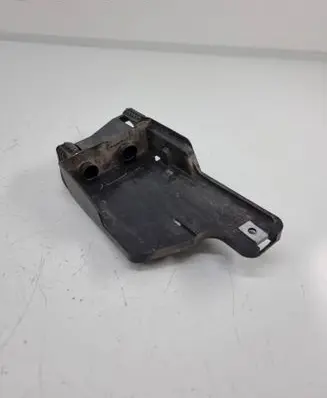 Other engine bay part