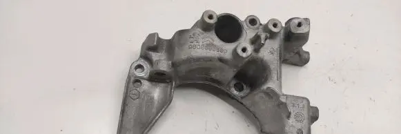 Citroen C5 Aircross Generator/alternator bracket 9808696680