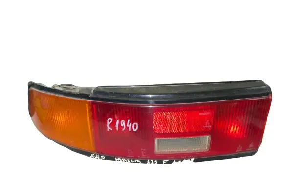 Mazda 323 F Rear/tail lights