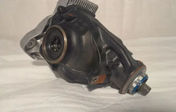 BMW X5 G05 Rear differential 86866618686661