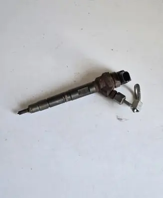 Audi Q5 SQ5 Fuel injector 03L130277J