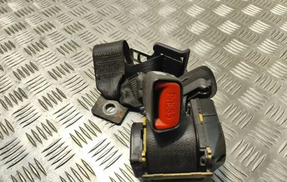 Chrysler Sebring (ST-22 - JR) Middle seatbelt (rear) FMVSS209 P0YU131DVAB TA63065K6AKB