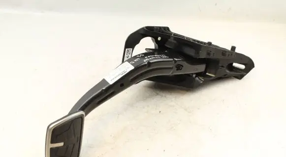 BMW M4 G82 G83 Brake pedal 6896512 35006896512 6885852