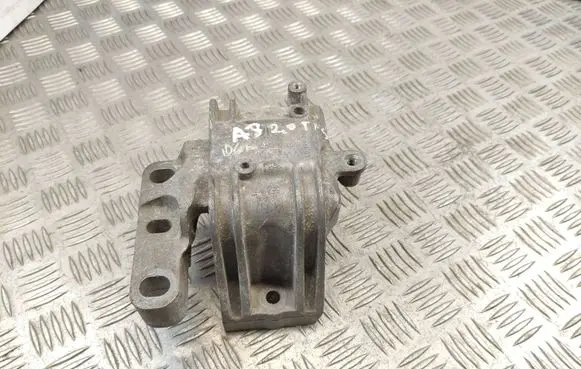 Audi A3 S3 A3 Sportback 8P Engine mount bracket 1K0199262