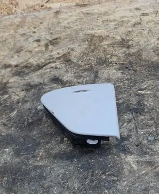 Mercedes-Benz E W211 Rear door ashtray A2118100730