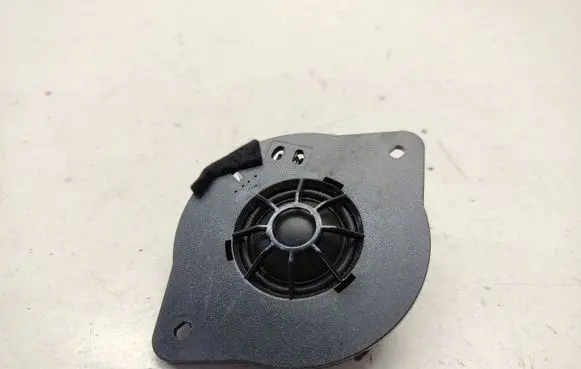 Audi A5 8T 8F Panel speaker 8T0035399A 8T0035399 A0182002