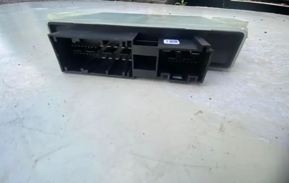 Mercedes-Benz E W213 Other control units/modules A0009004613 A0009016506