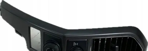 Dashboard side air vent grill/cover trim