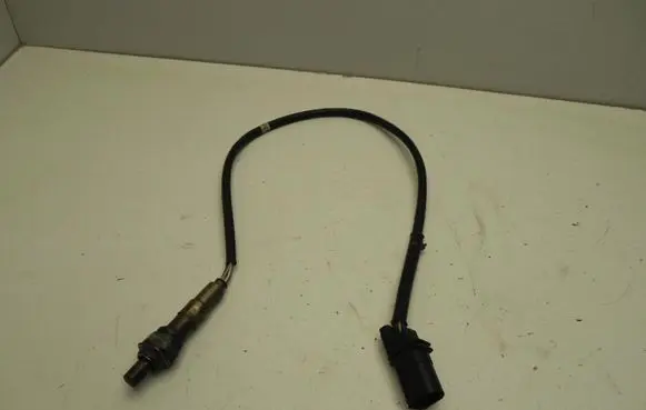 Volkswagen Touran I Lambda probe sensor 03G906262B X837