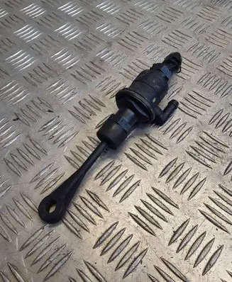 Hyundai i40 Clutch master cylinder