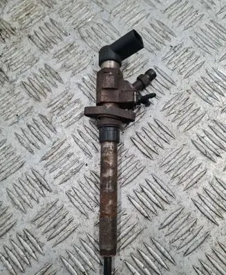Fuel injector