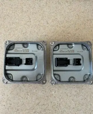 Mercedes-Benz CLS C218 X218 LED ballast control module A2228700589