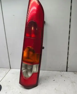 Renault Kangoo I Rear/tail lights 8200150621