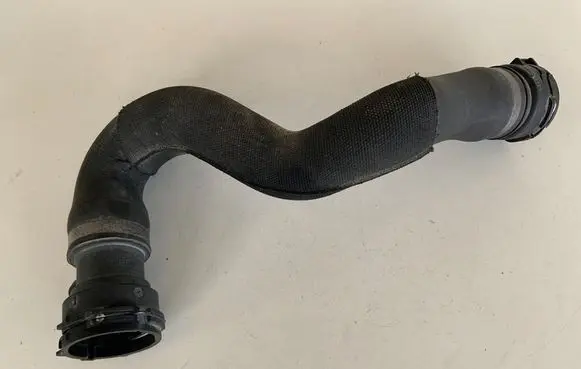 Audi A6 S6 C7 4G Engine coolant pipe/hose 4G0121049Q