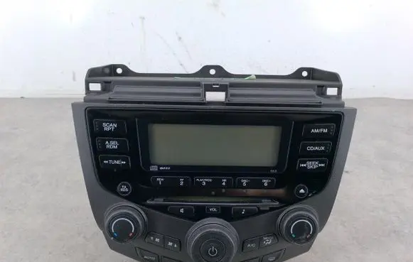 Honda Accord Radio/CD/DVD/GPS head unit 39050SEFG530M1