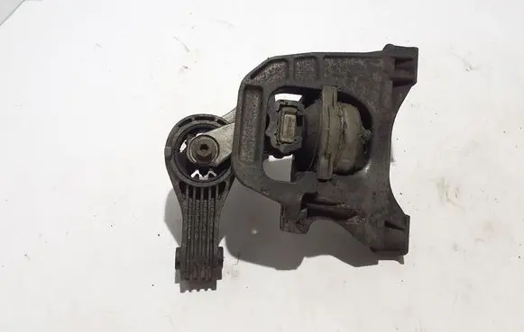 Toyota Proace Engine mount bracket SU001A4731