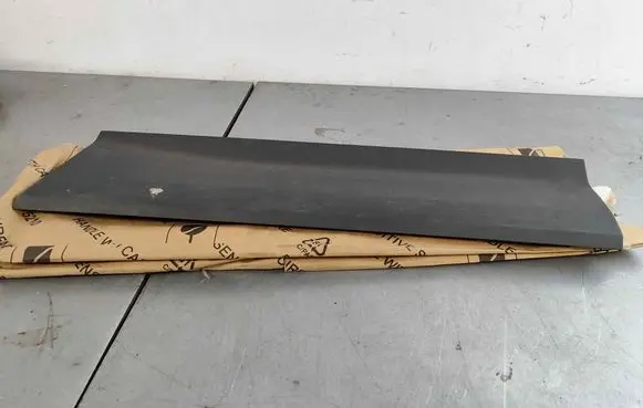 Audi Q2 - Rear door trim (molding) 81A8539704W3