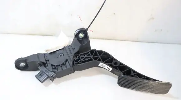 KIA Rio Accelerator throttle pedal