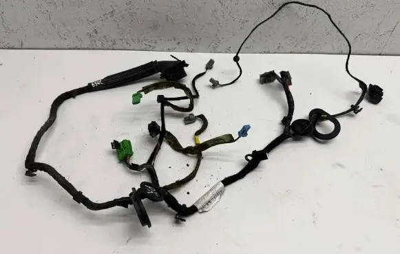 Volvo S60 Front door wiring loom 31275408