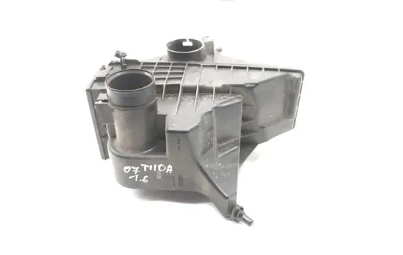Nissan Tiida C11 Air filter box
