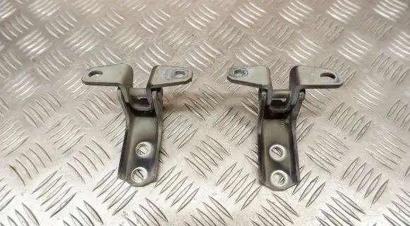 Mitsubishi Outlander Front door hinges set 5702A063 5702A064