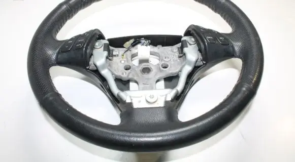 Mitsubishi Outlander Steering wheel