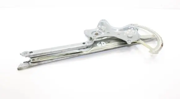 Lexus RX 450H Rear window lifting mechanism without motor
