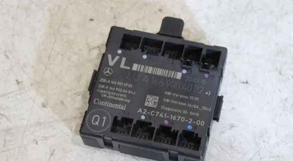 Mercedes-Benz A W176 Other control units/modules A1669004002 A1669013701 A1669024401