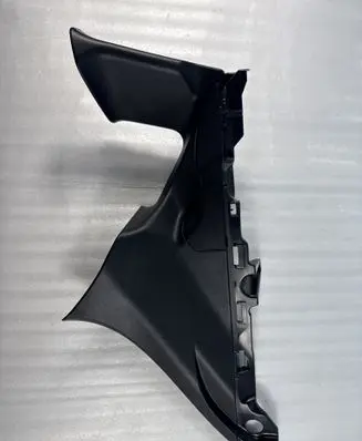 Subaru Crosstrek III (D)pillar trim (top) 94015FN010