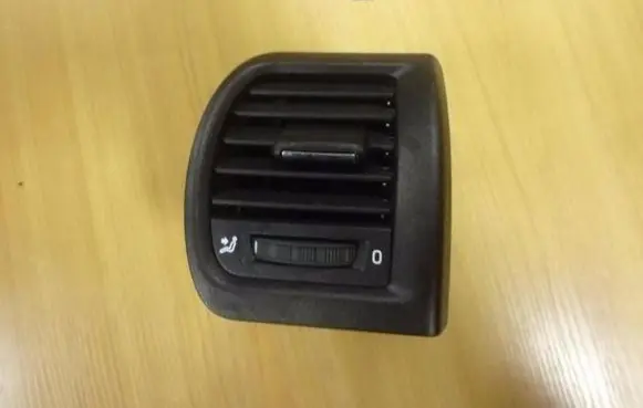Skoda Roomster (5J) Rear air vent grill 5J0819702 I808