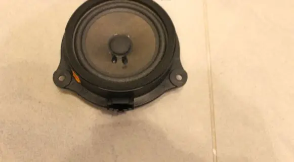 Audi A6 S6 C6 4F Front door speaker 4F0035411 MID4INCH