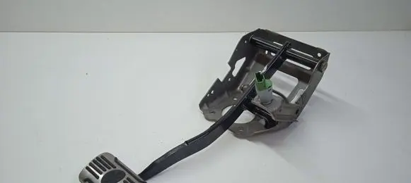 Maserati Levante Brake pedal 06700311120