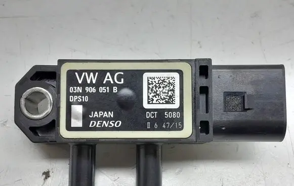 Audi A3 S3 8V Exhaust gas pressure sensor 03N906051B
