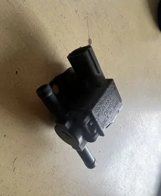 Honda Jazz Vacuum valve 1362002650