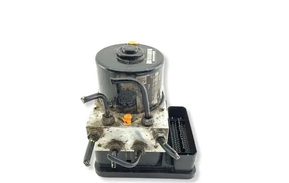 Skoda Octavia Mk2 (1Z) ABS Pump 1K0907379AC 1K0614517AE