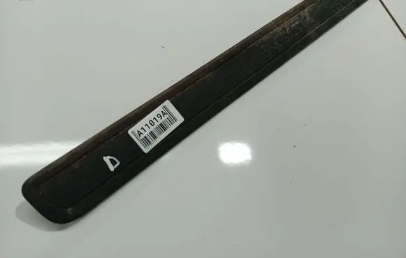 Toyota Avensis T270 Front sill trim cover 6791205040 67912-05040