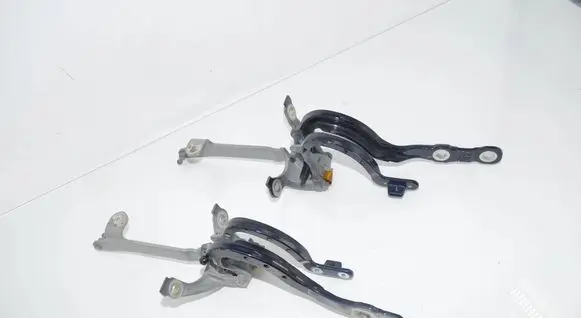 BMW 5 G30 G31 G38 Tailgate/trunk/boot hinge 7390414 7390413 7441475