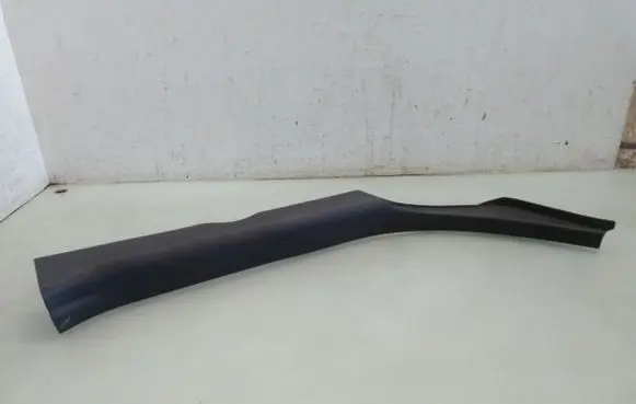 Toyota Prius (NHW20) Rear sill trim cover 6791847020