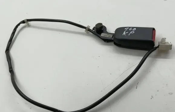 Mazda Xedos 6 Front seatbelt buckle TK523