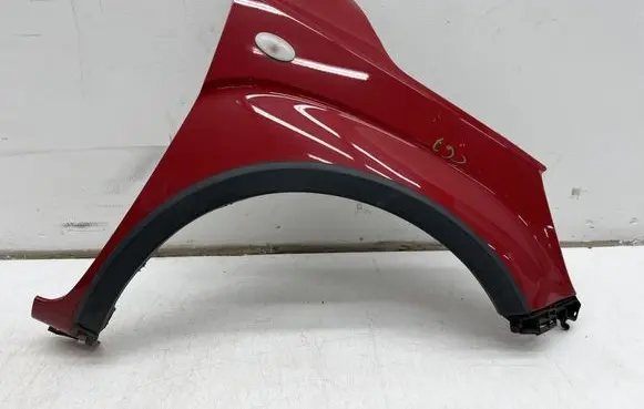 Suzuki Ignis Fender 